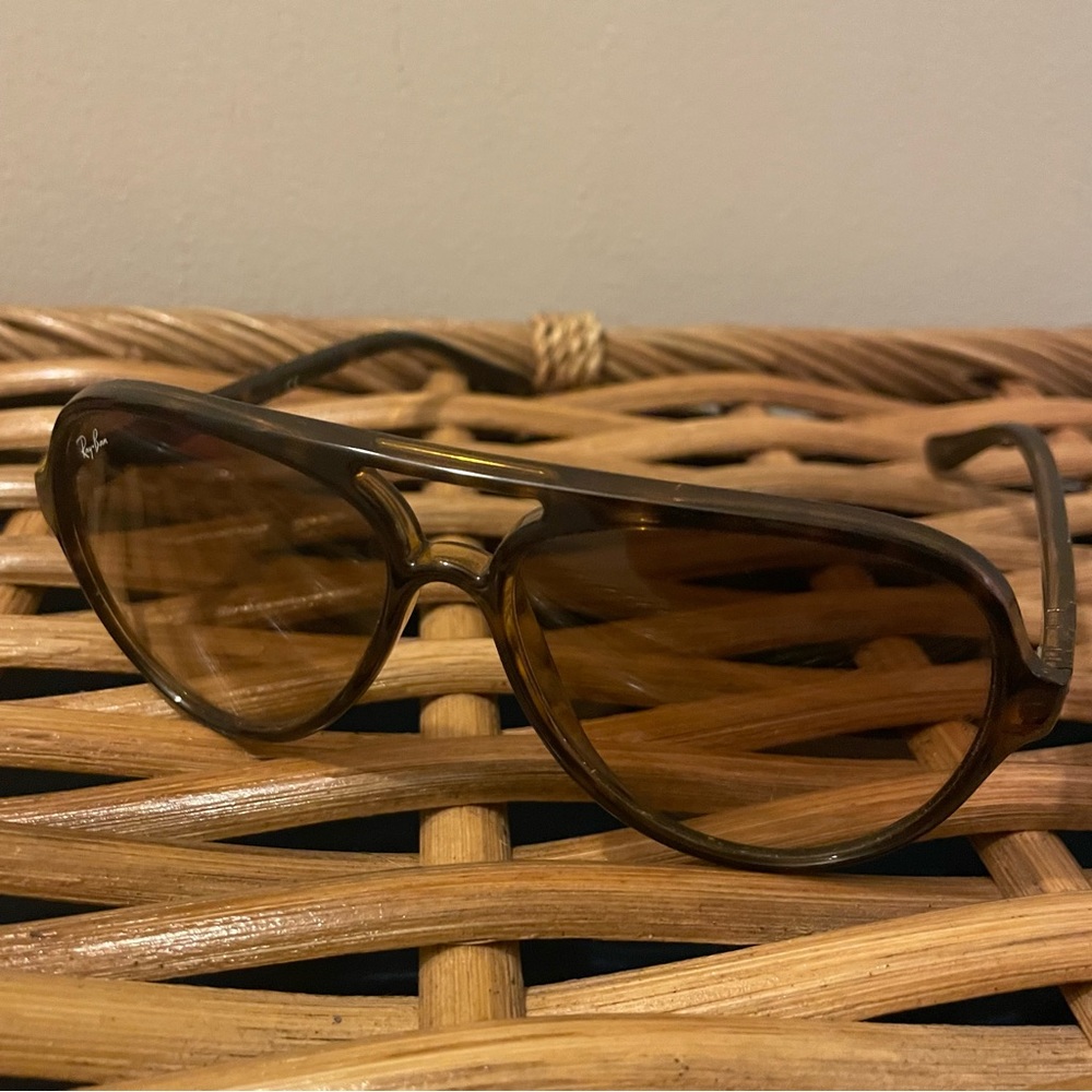 Ray Ban Sun Glasses